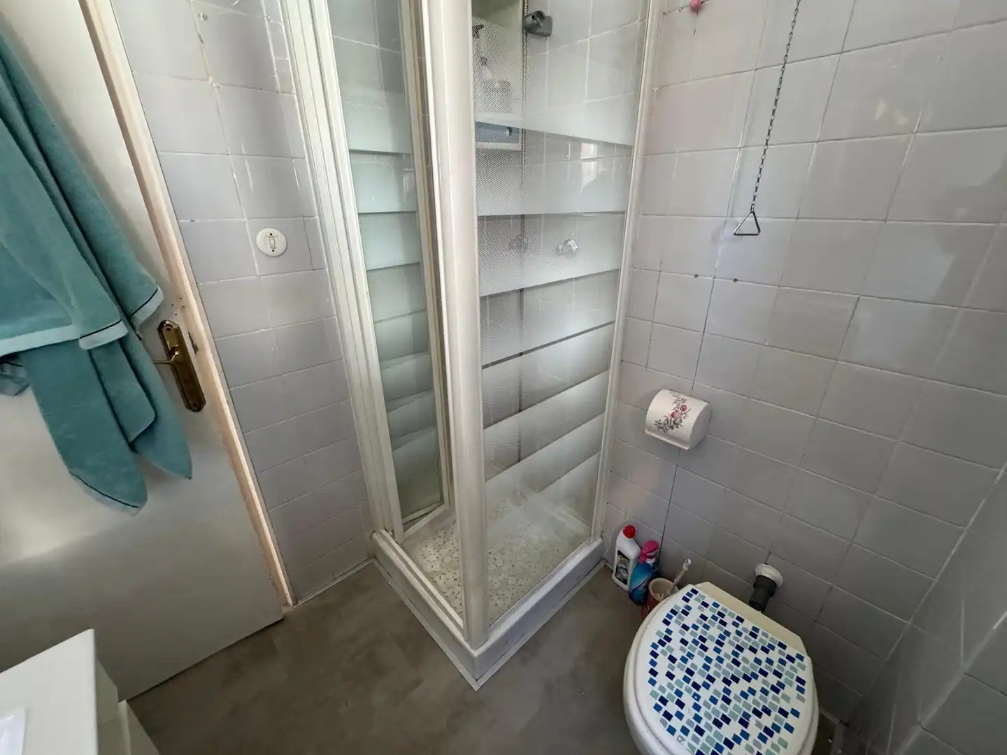 Bathroom of Apartments for rent in El Campello  with Terrace, Furnished and Oven