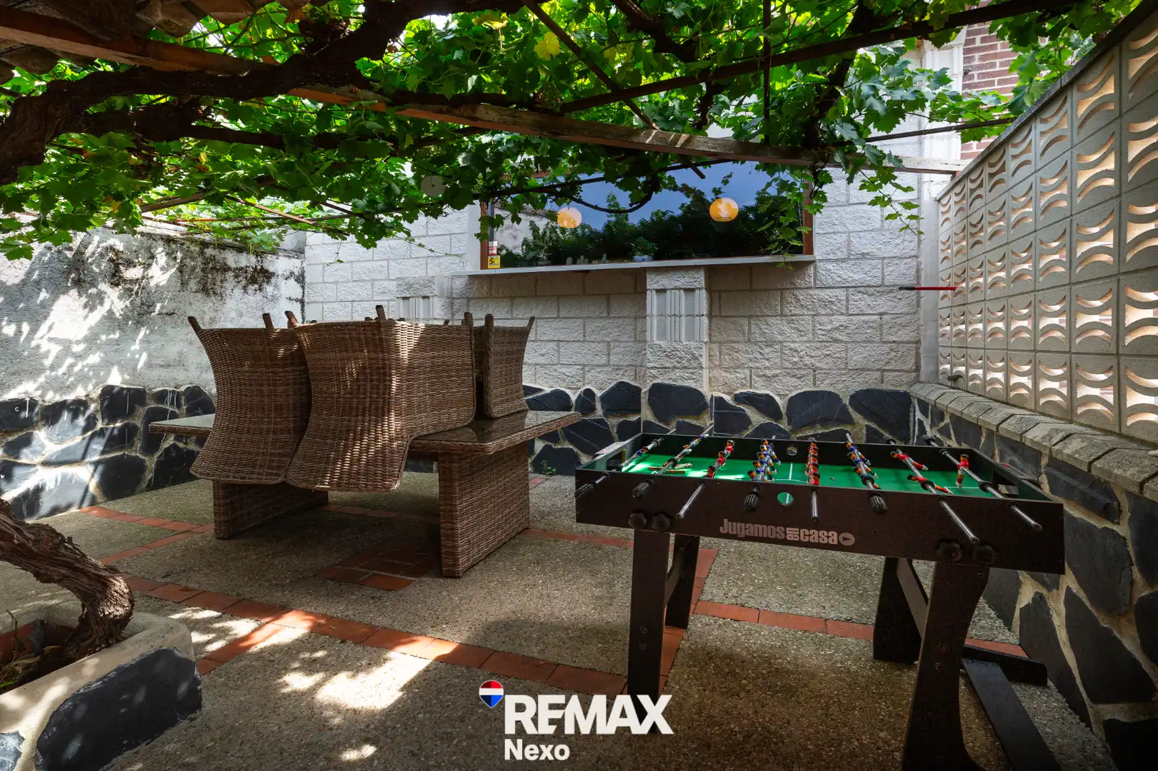 Terrassa de Casa o xalet en venda en Renedo de Esgueva amb Aire condicionat, Calefacció i Jardí privat