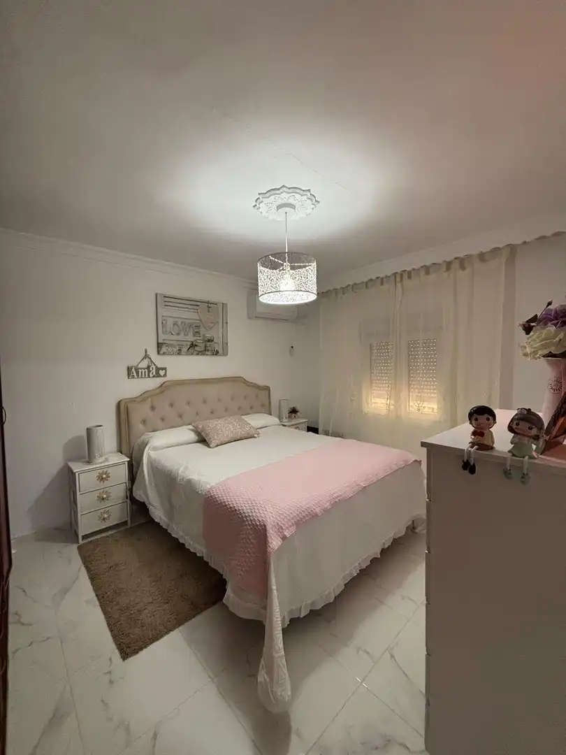 Schlafzimmer von Wohnung zum Verkauf in La Línea de la Concepción