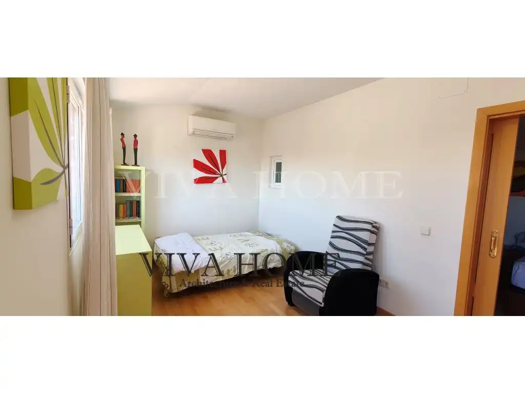 Bedroom of Houses for sale in Parla