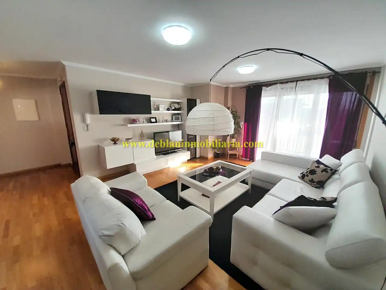 Sala d'estar de Casa o xalet de lloguer en Tui amb Calefacció, Jardí privat i Terrassa
