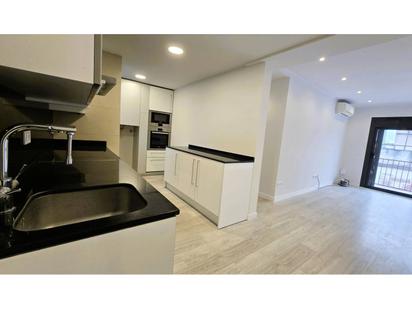 Kitchen of Flat for sale in Terrassa  with Air Conditioner, Heating and Parquet flooring