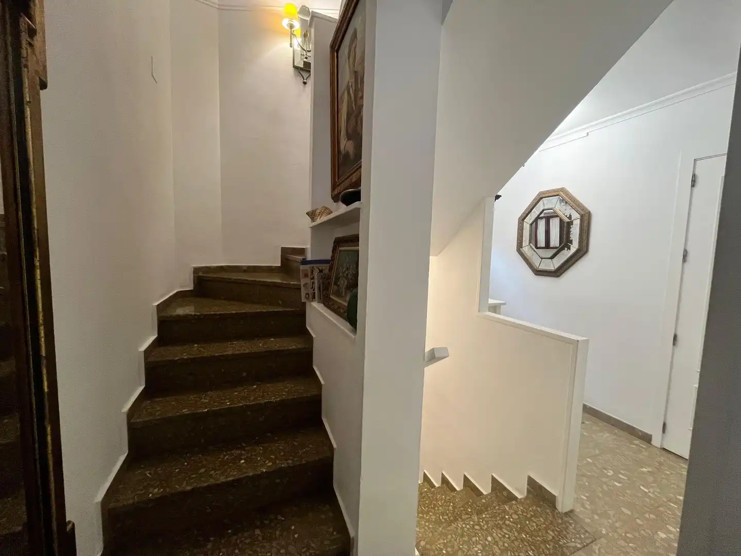 Houses for sale in Sevilla  with Air Conditioner, Heating and Private garden
