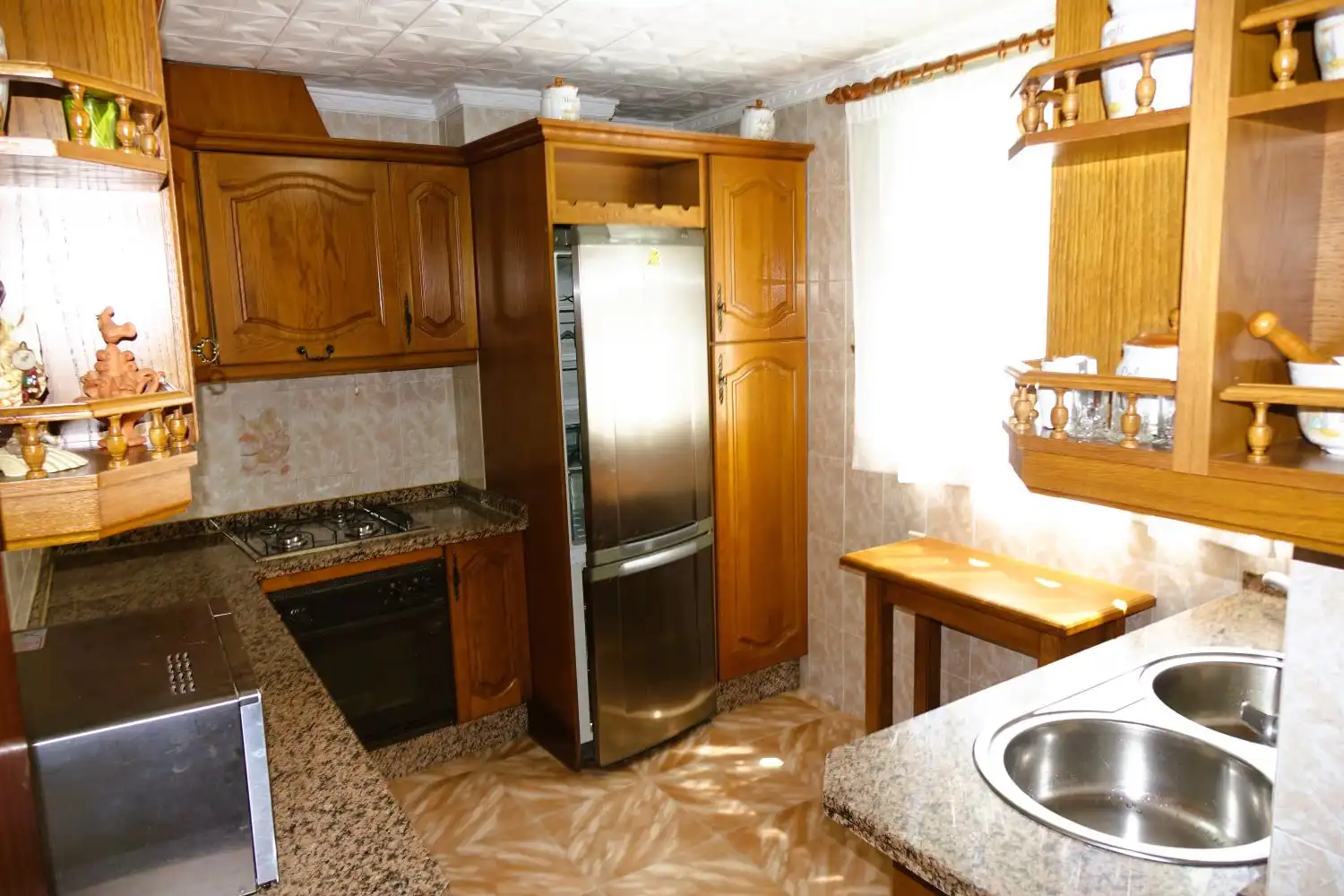 Cuina de Casa o xalet en venda en Lanjarón amb Terrassa i Balcó