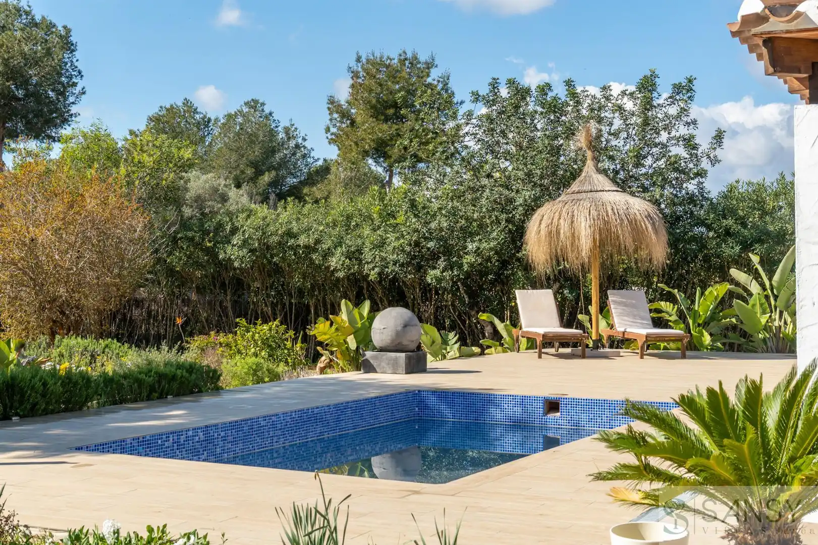 Swimming pool of Houses for sale in Jávea / Xàbia  with Air Conditioner, Heating and Storage room