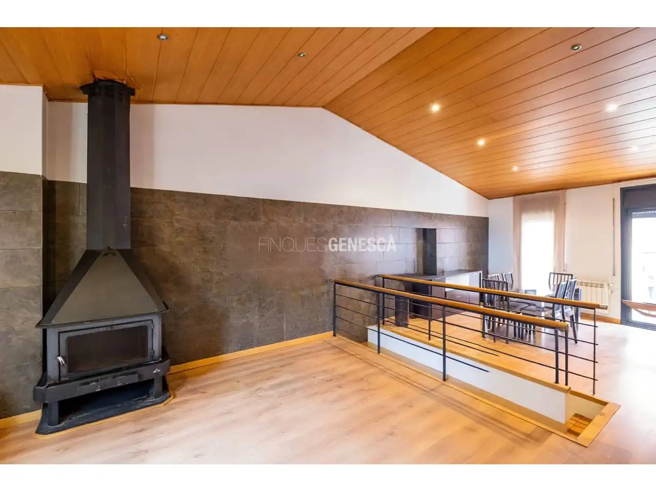 Wohnung zum Verkauf in Matadepera mit Heizung, Parkett und Terrasse