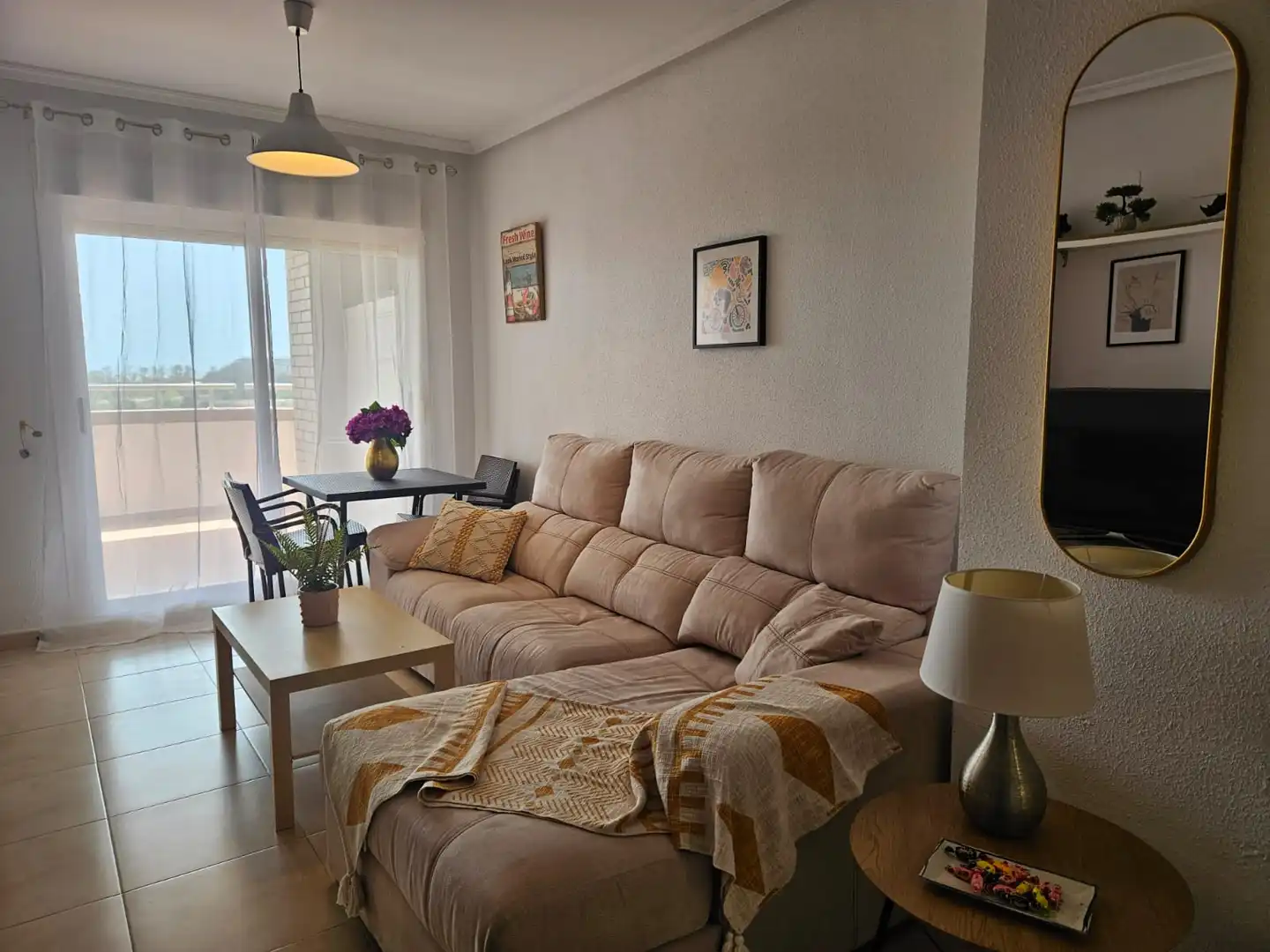 Sala de estar de Apartamento de alquiler en Cabanes con Aire acondicionado, Calefacción y Terraza
