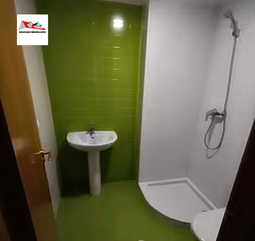 Piso en venta en San Pedro,  Albacete Capital