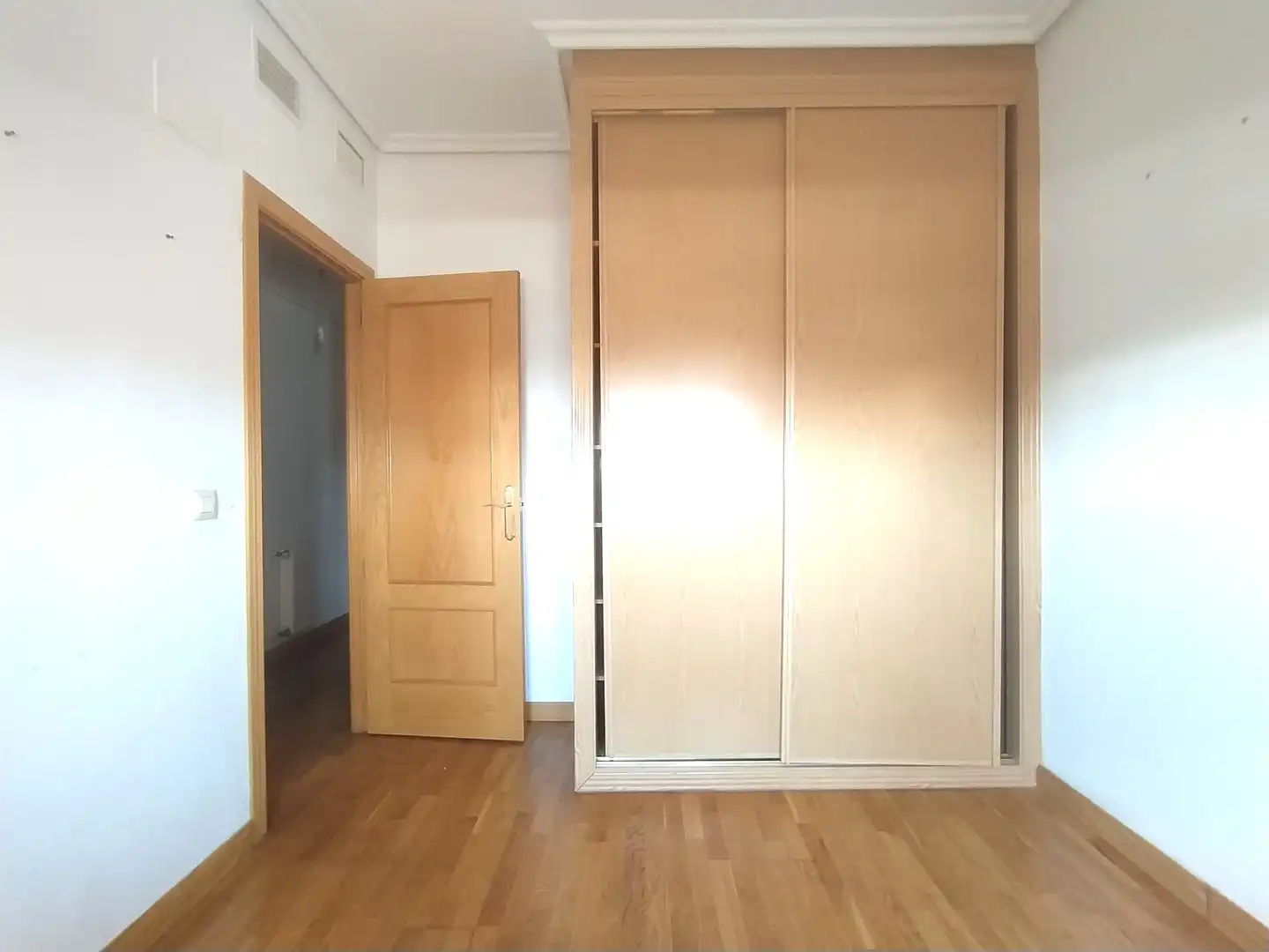 Schlafzimmer von Wohnung zum Verkauf in Mérida mit Klimaanlage, Abstellraum und Balkon