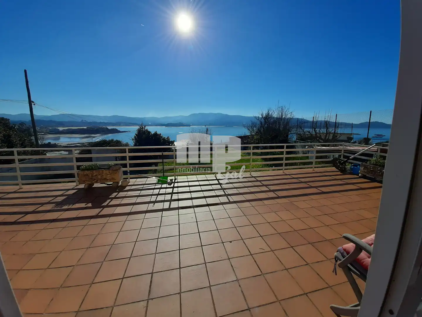 Chalet con terraza en venta en Rúa de Monteferro 4, imagen 2