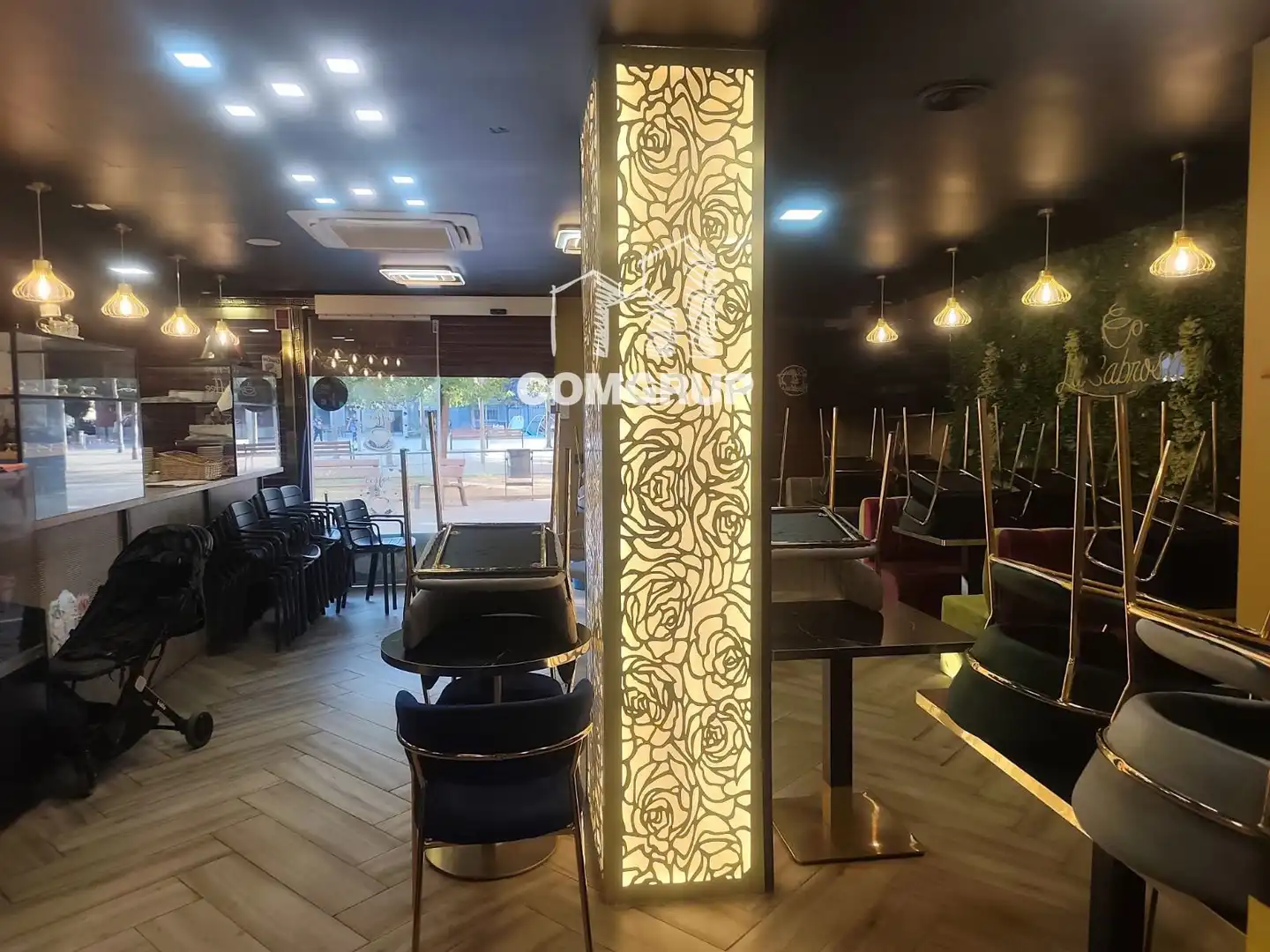 Business premises for transfer in Llibertat, imagen 3