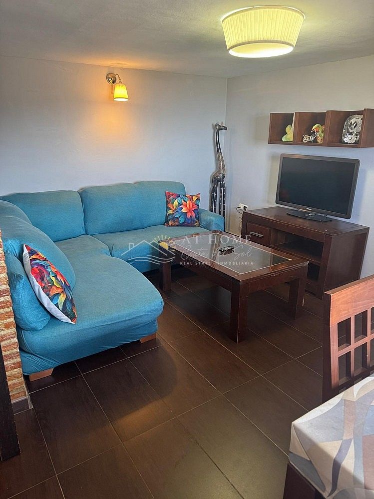 Living room of Apartment to rent in Torrox  with Terrace and Oven