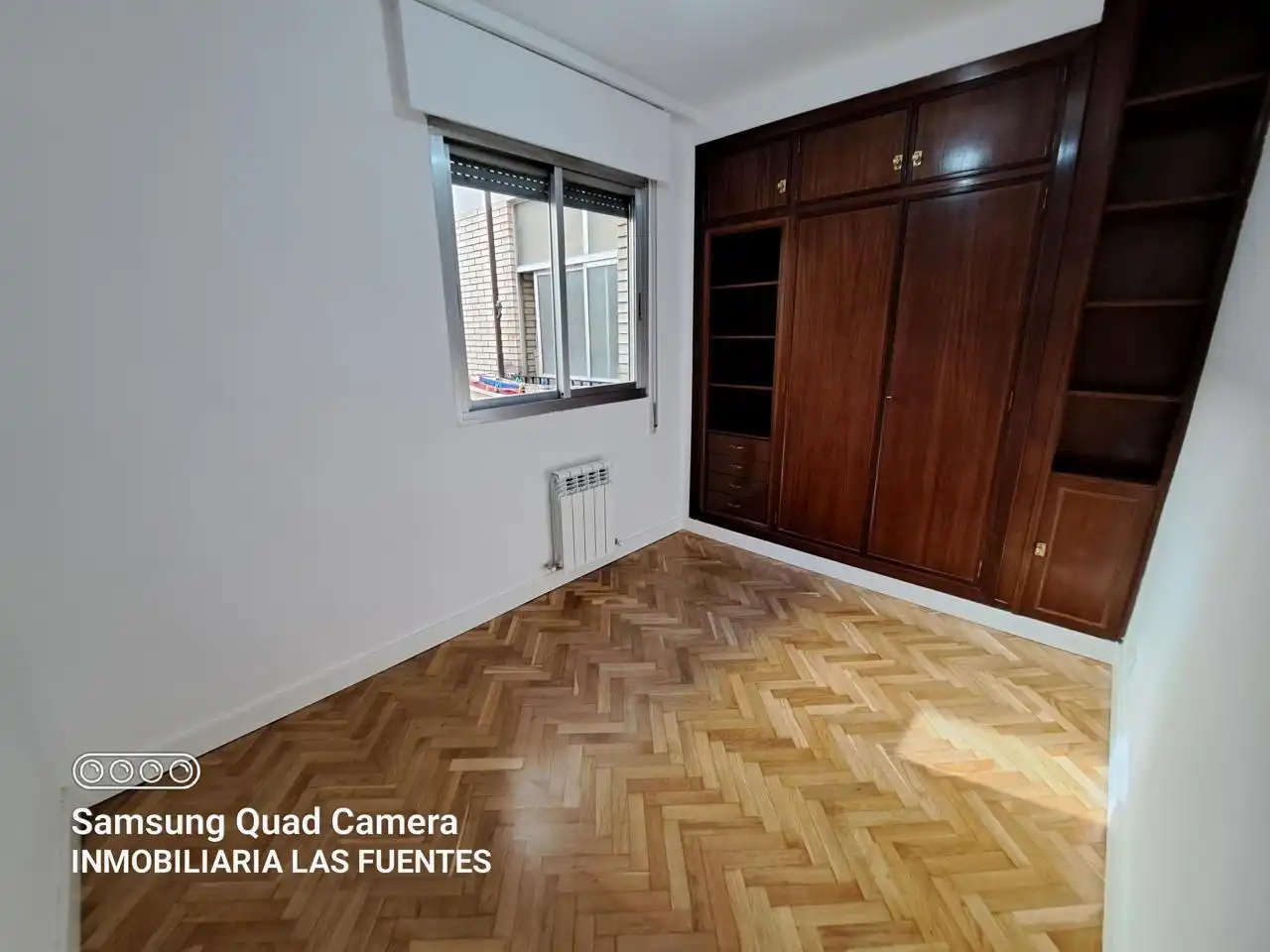 Habitación de Piso de alquiler en Zaragoza con Aire acondicionado, Calefacción y Terraza