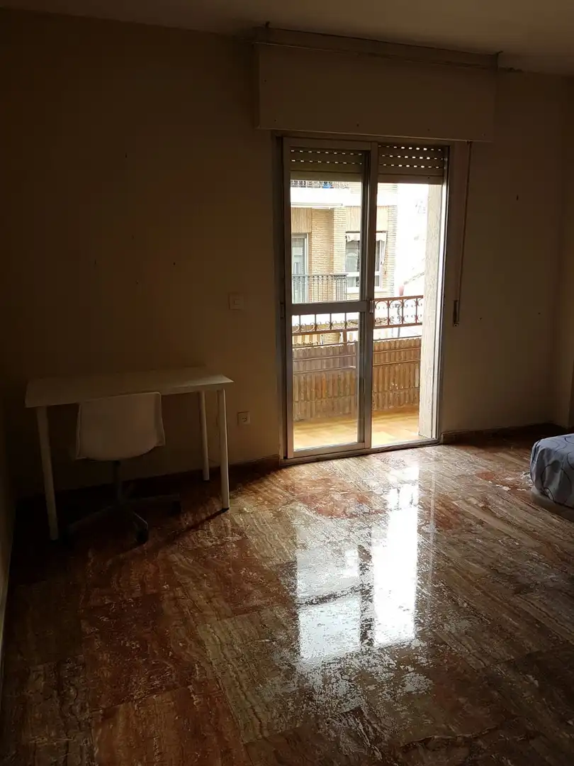 Dormitori de Pis en venda en Córdoba amb Aire condicionat i Terrassa