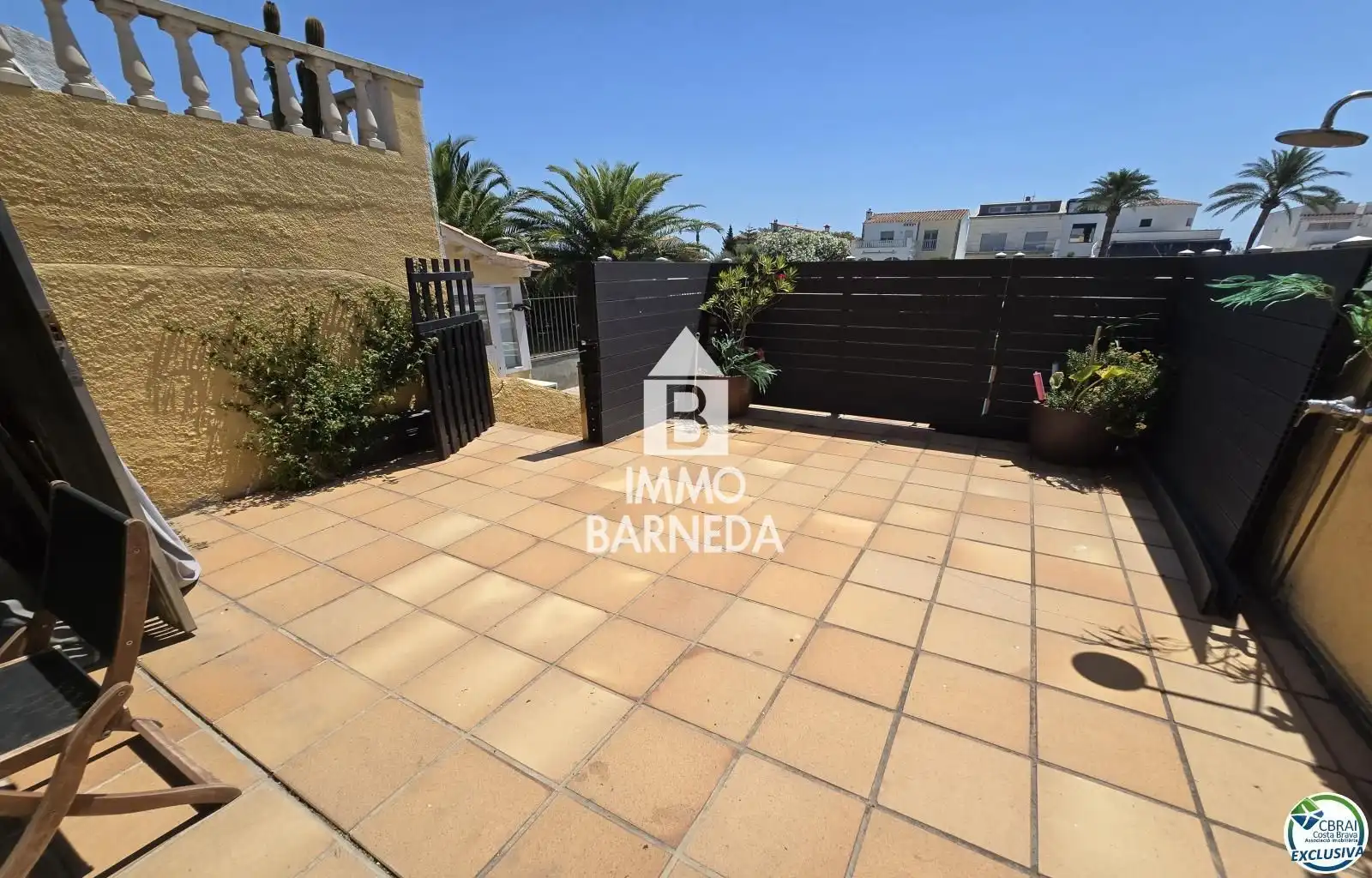 Jardín de Piso en venta en Empuriabrava con Aire acondicionado, Calefacción y Terraza