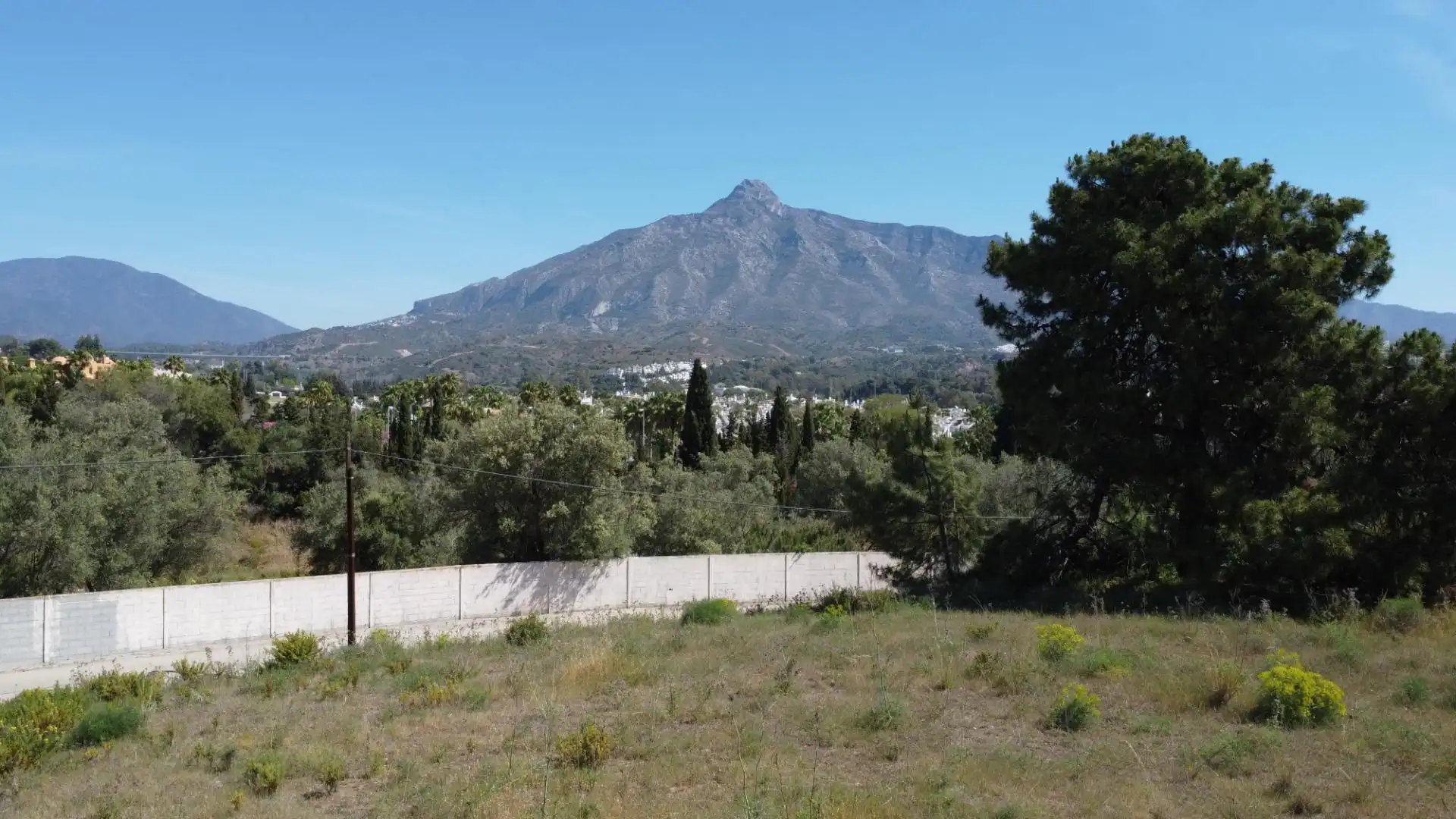 Vista exterior de Residencial en venda en Marbella