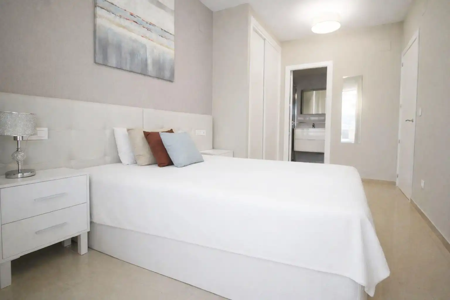 Schlafzimmer von Wohnungen zum Verkauf in Oropesa del Mar / Orpesa mit Klimaanlage, Privatgarten und Terrasse