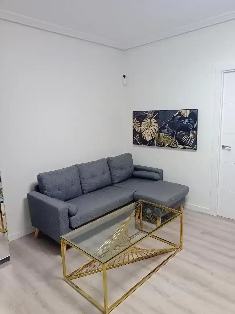 Sala d'estar de Estudi en venda en Torremolinos amb Aire condicionat