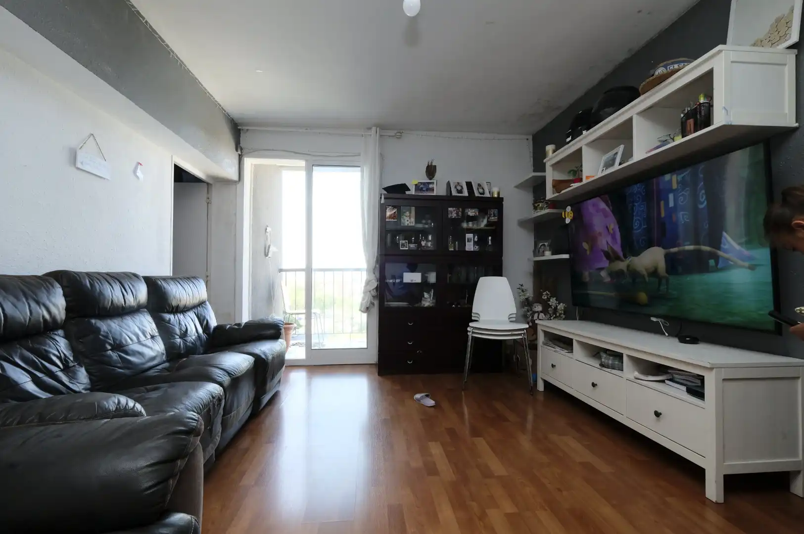 Sala d'estar de Pis en venda en Barcelona amb Forn i Balcó