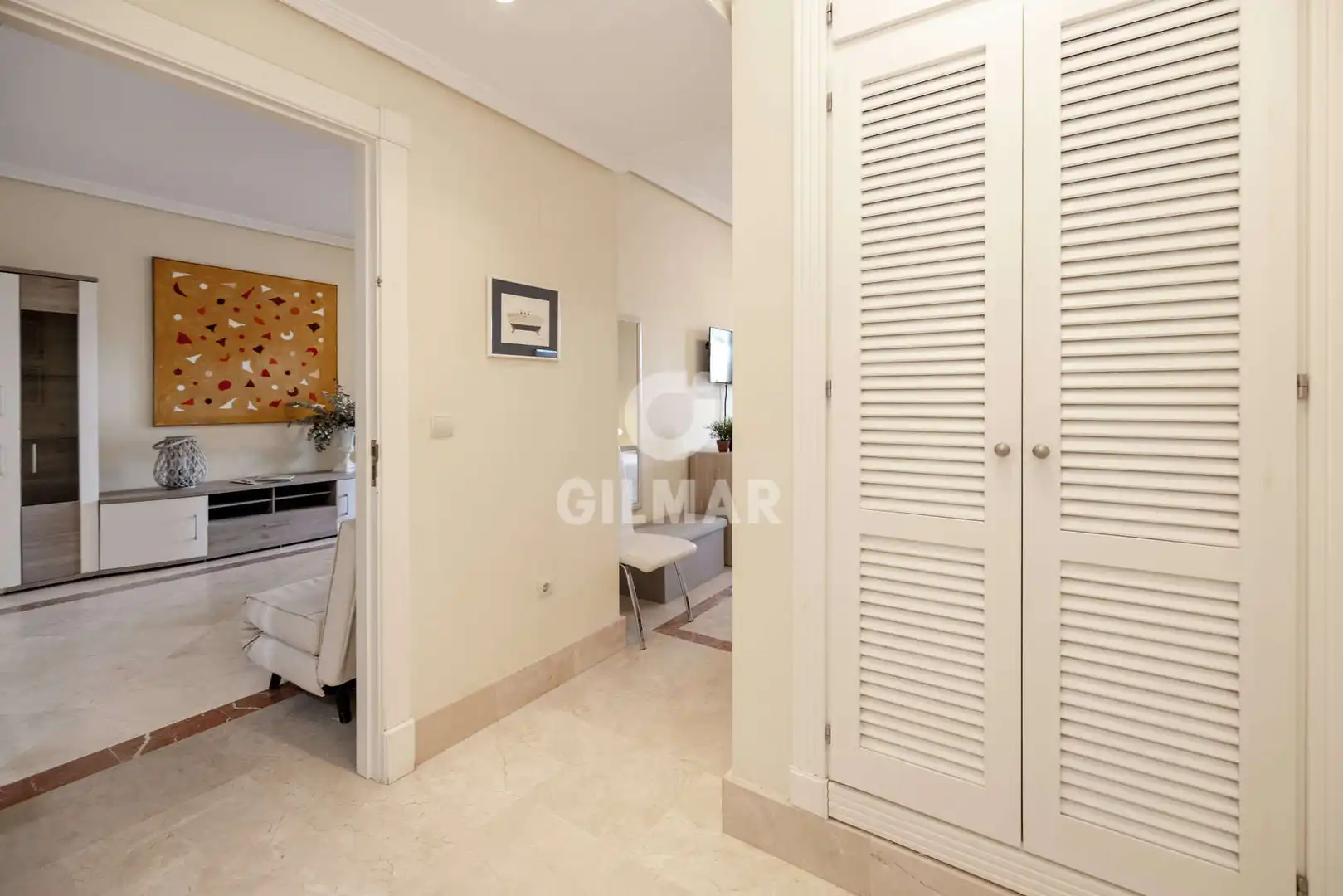 Appartamento con terrazza in vendita a Puerto de Sotogrande - La Marina, imagen 23