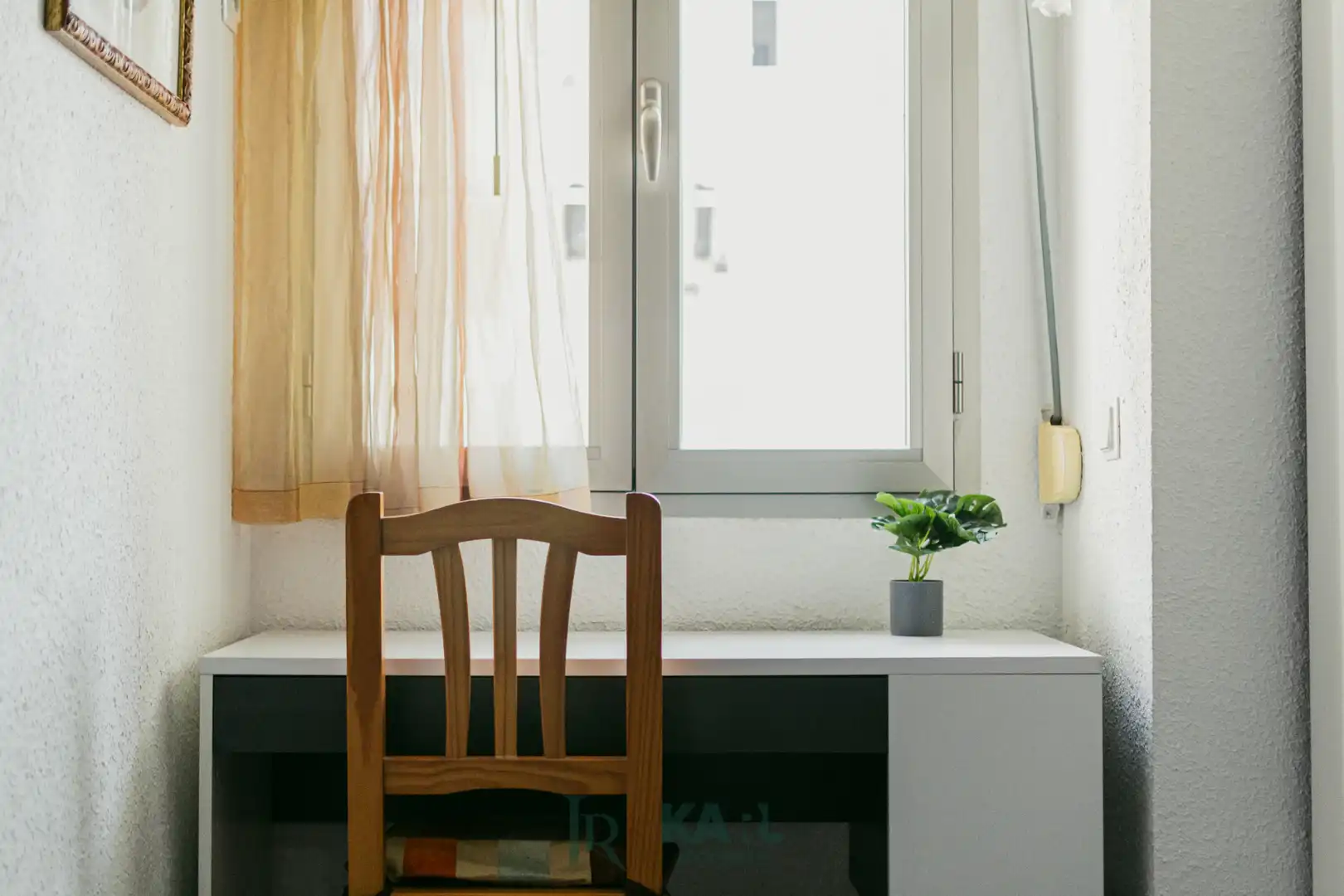 Habitación de Piso de alquiler en Málaga con Aire acondicionado, Calefacción y Jardín privado