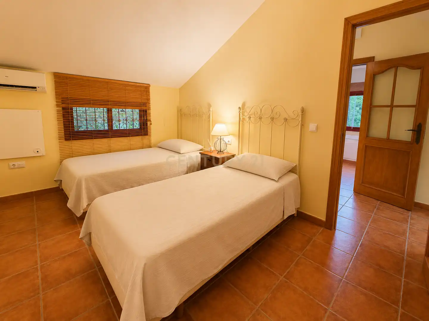 Bedroom of Houses for sale in Ojén  with Air Conditioner, Private garden and Storage room