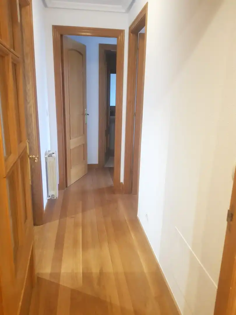 Wohnung zur Miete in Santander mit Heizung, Terrasse und Möbliert