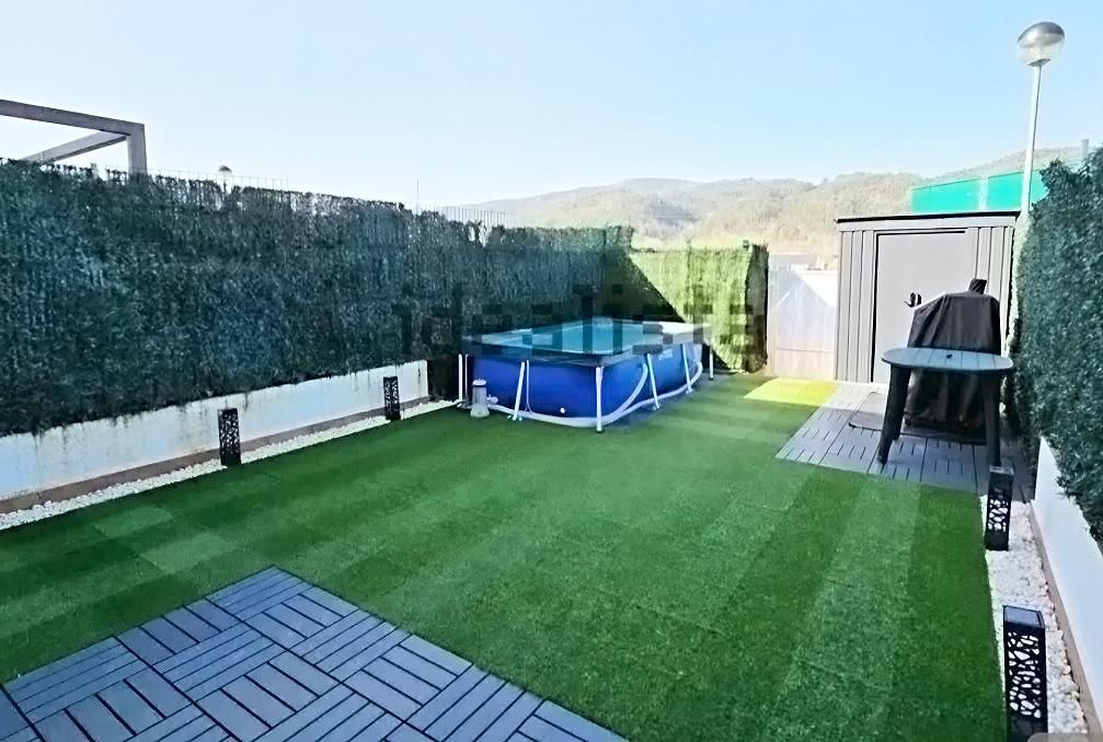 Piscina de Casa o xalet en venda en Guriezo amb Jardí privat