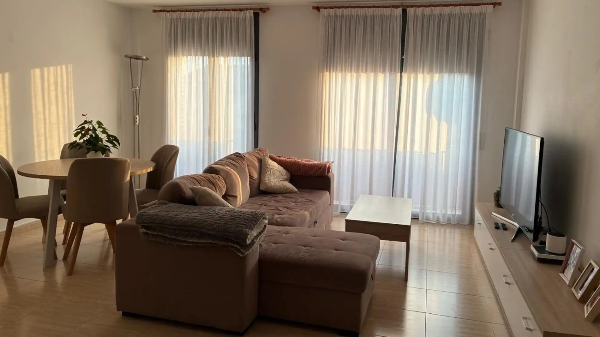 Living room of Flat for sale in Esparreguera  with Air Conditioner and Balcony