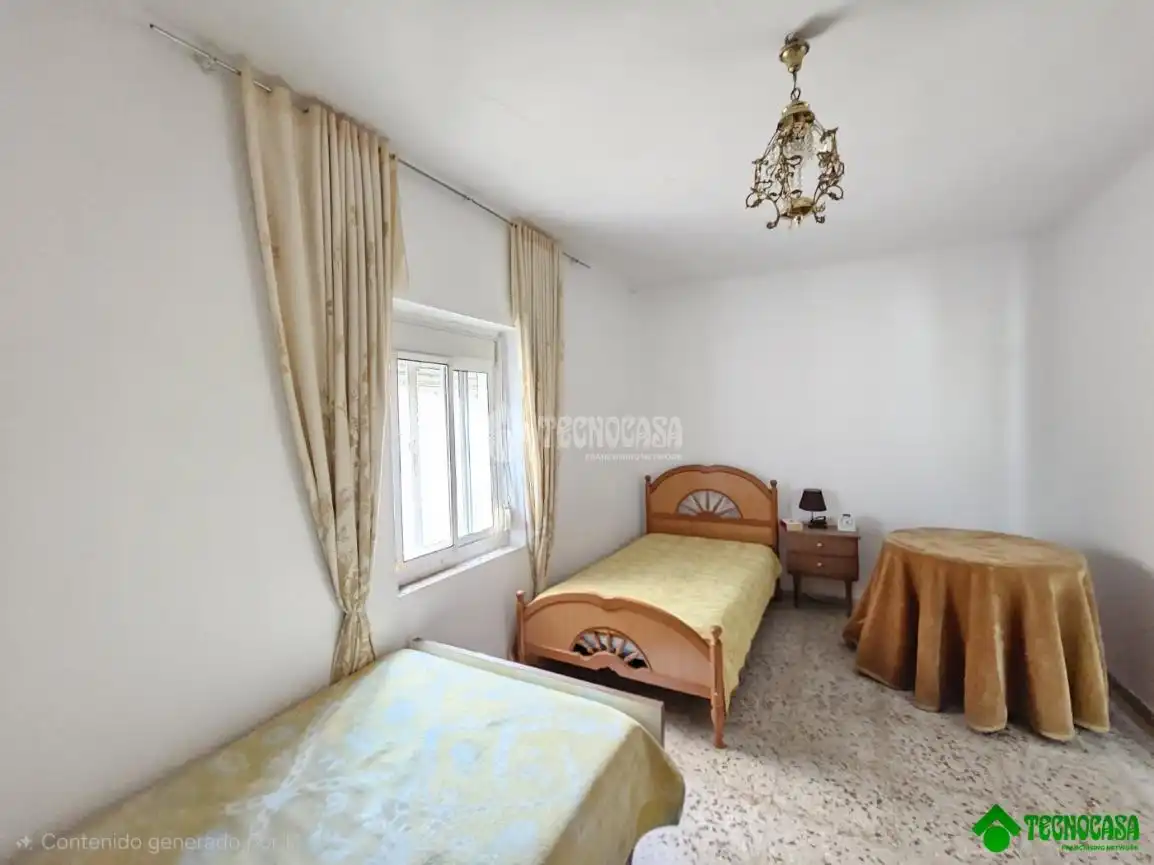 Dormitori de Casa adosada en venda en Balazote