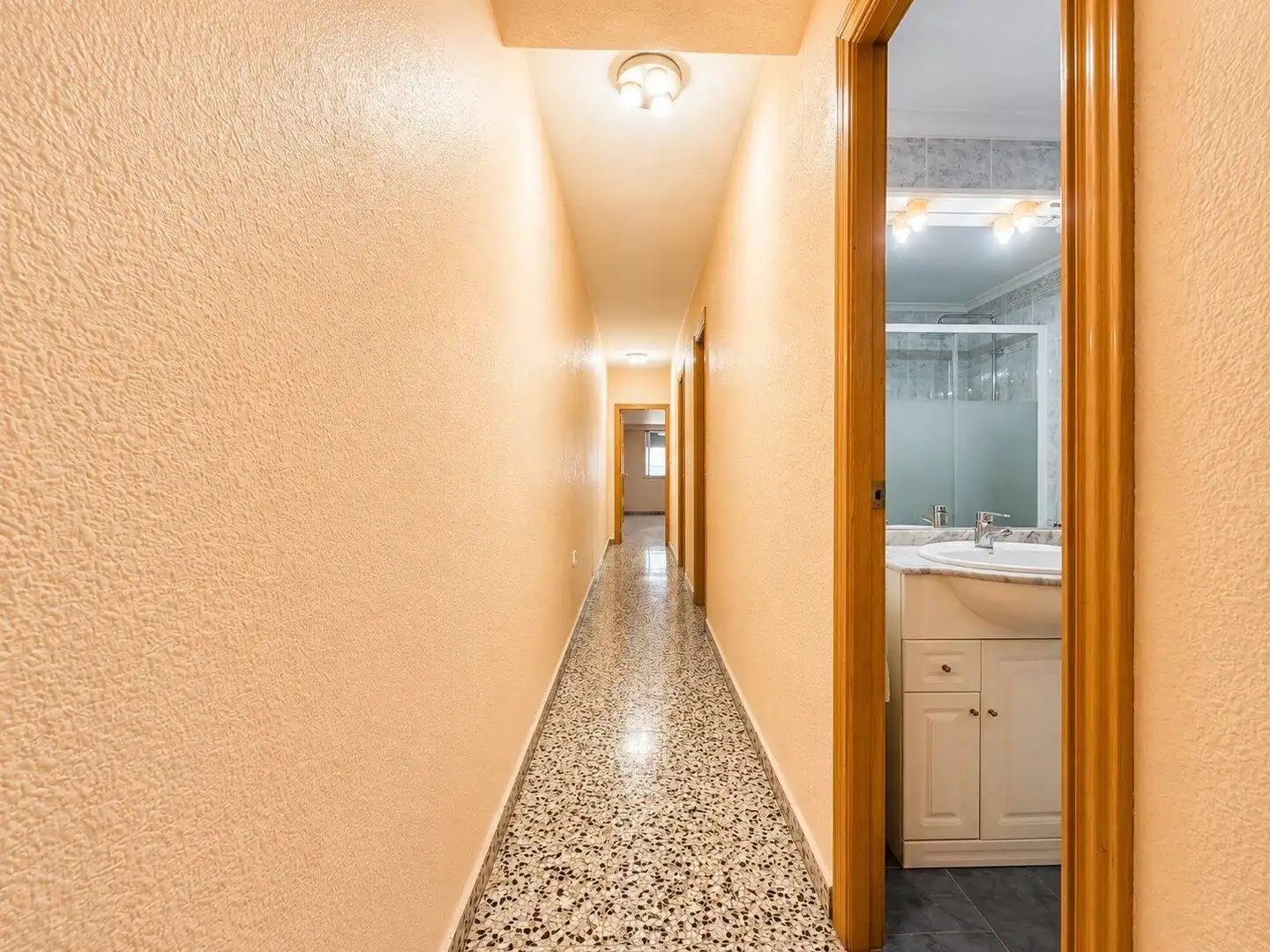 Piso en venta en Meliana con Terraza, Trastero y Balcón