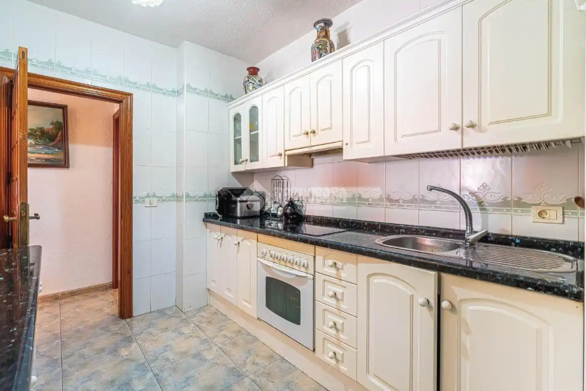 Piso con piscina en venta en C. la Colina, imagen 22