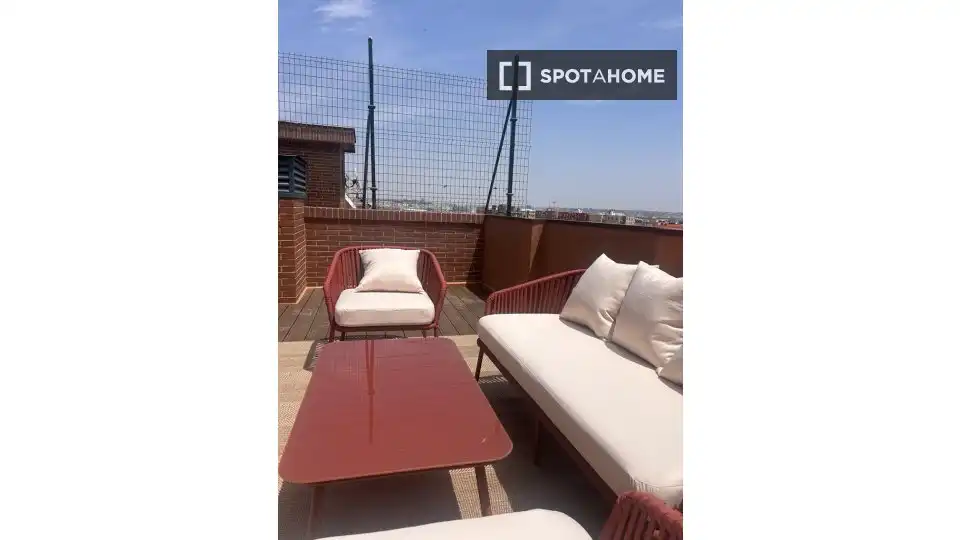 Terrace of Flat for rent in Madrid  with Air Conditioner, Heating and Furnished
