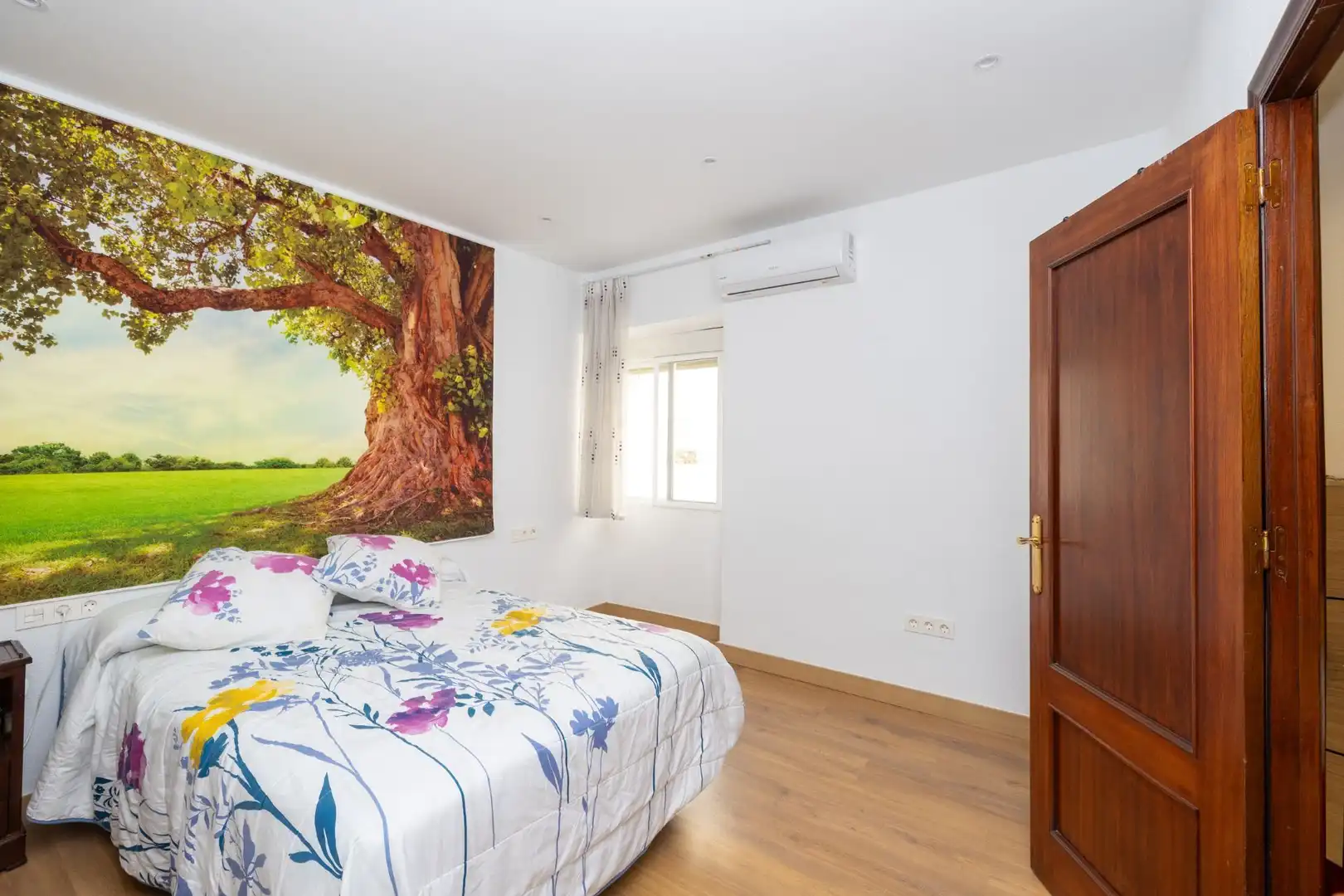 Bedroom of Flat for sale in Granada  with Air Conditioner and Heating