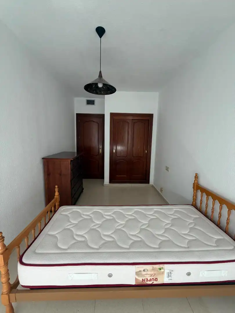 Habitación de Piso de alquiler en Córdoba con Aire acondicionado, Calefacción y Amueblado