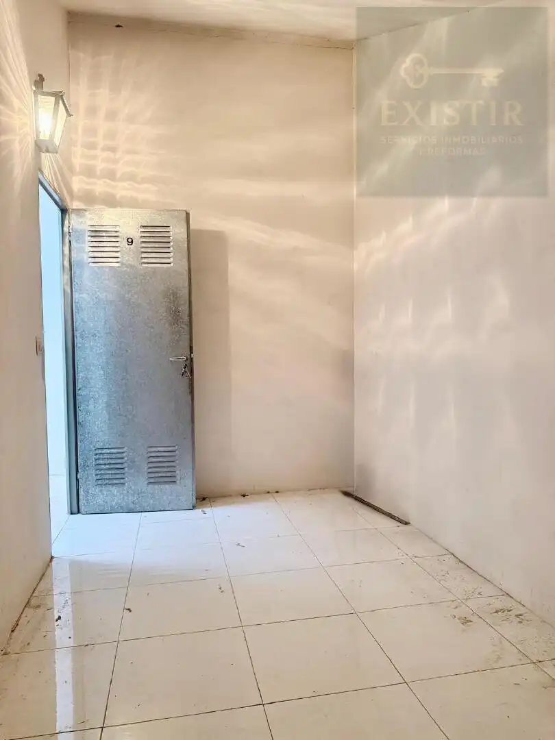 Piso en venta en Ave María