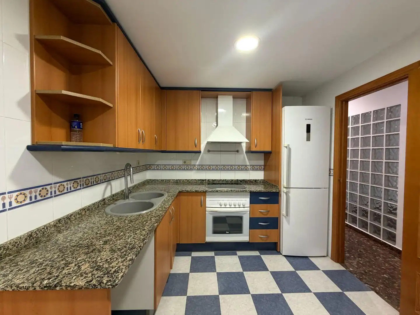 Cuina de Apartament de lloguer en Albalat dels Sorells amb Aire condicionat, Calefacció i Terrassa