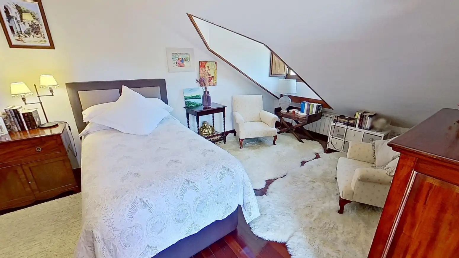 Habitación de Casa o chalet en venta en Alfoz de Lloredo con Calefacción, Terraza y Balcón