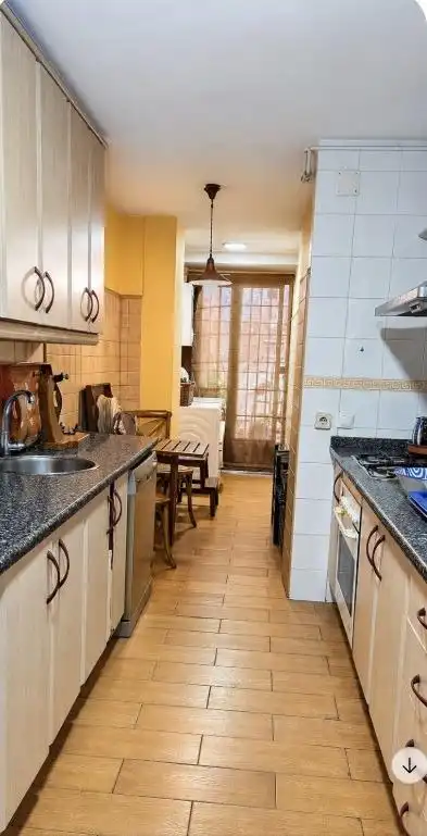Cocina de Piso en venta en Tomares con Aire acondicionado, Jardín privado y Piscina comunitaria