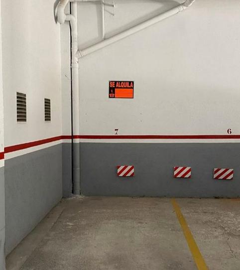 Photo 2 of Garage to rent in Carrer del Papiol, 5, Barceloneta -  Molí d'en Rovira, Vilafranca del Penedès