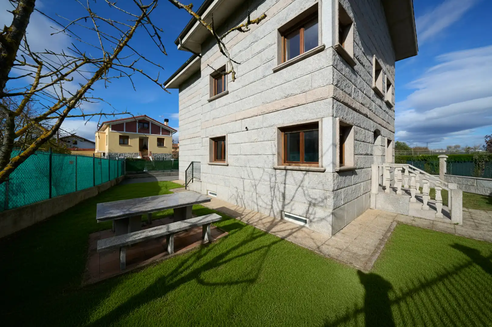 Exterior view of Houses for sale in Vitoria - Gasteiz  with Heating, Private garden and Parquet flooring