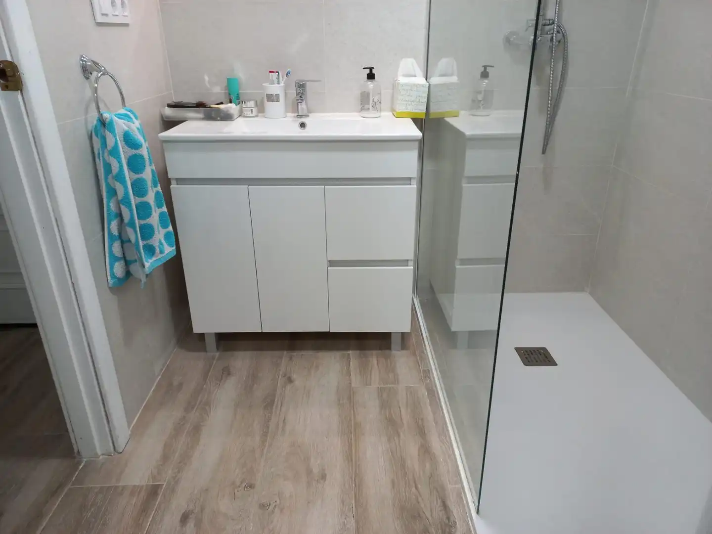Baño de Piso de alquiler en Valencia con Aire acondicionado, Calefacción y Parquet
