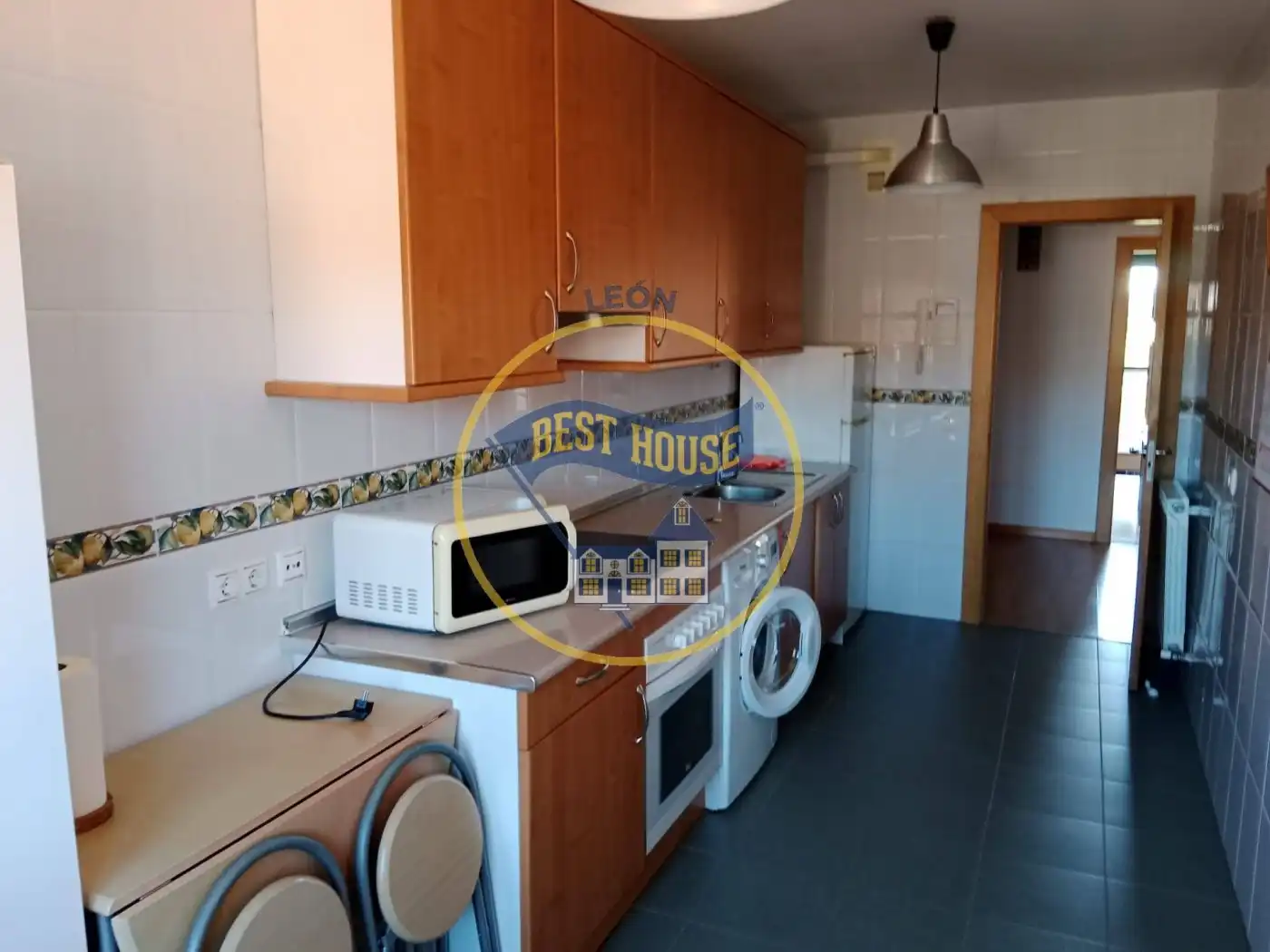 Cocina de Apartamento en venta en Villaquilambre con Calefacción, Terraza y Trastero