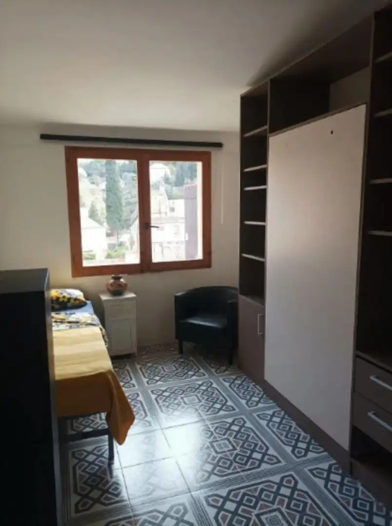 Room in Vallcarca i els Penitents