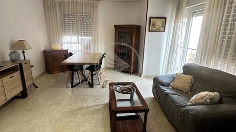 Foto 2 de Pis de lloguer a Julio Burell, Centro ciudad, Jaén