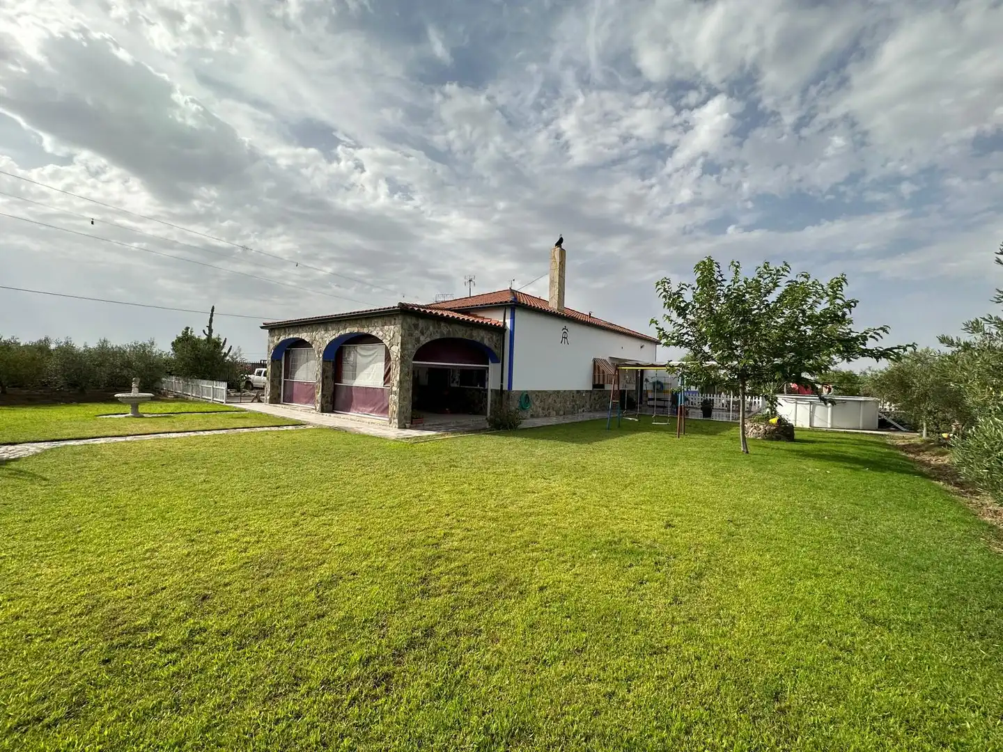 Chalet con piscina en venta en Calle Leonardo Da Vinci 17