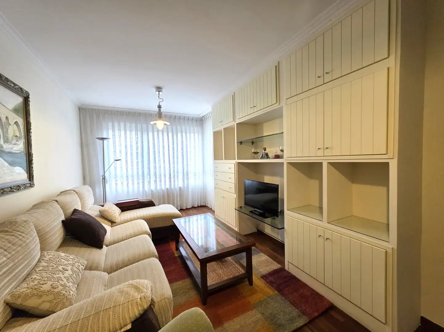Wohnzimmer von Wohnung zur Miete in Sur