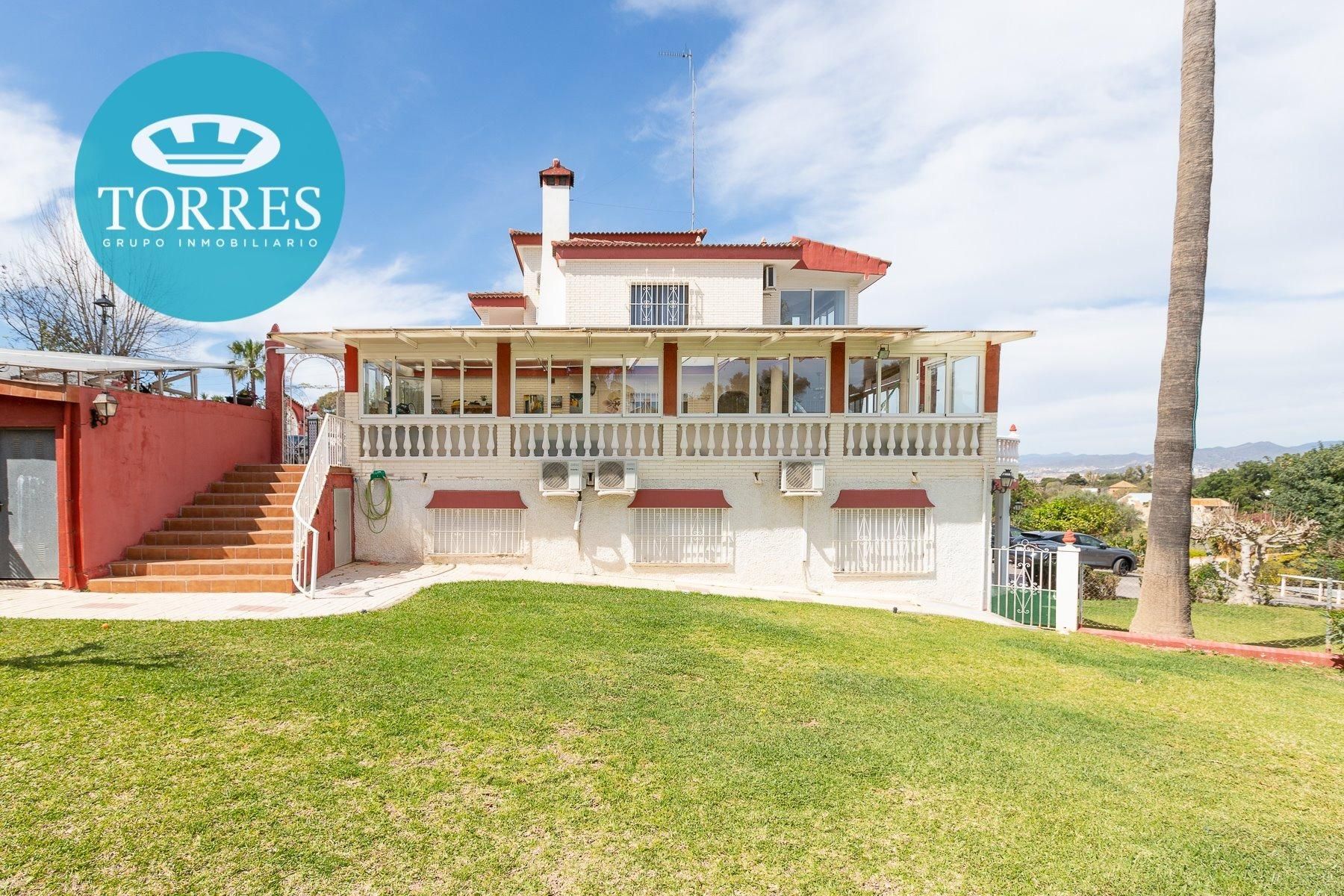 Exterior view of House or chalet for sale in Málaga Capital  with Private garden, Terrace and Storage room