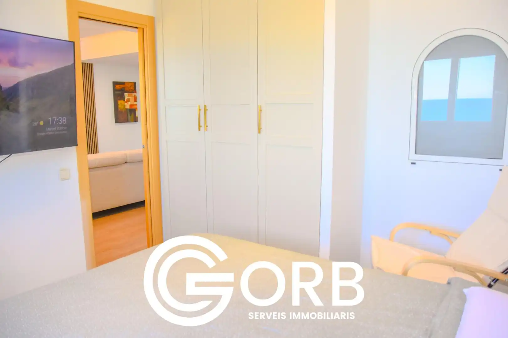 Schlafzimmer von Wohnung zum Verkauf in Mataró mit Parkett, Terrasse und Möbliert