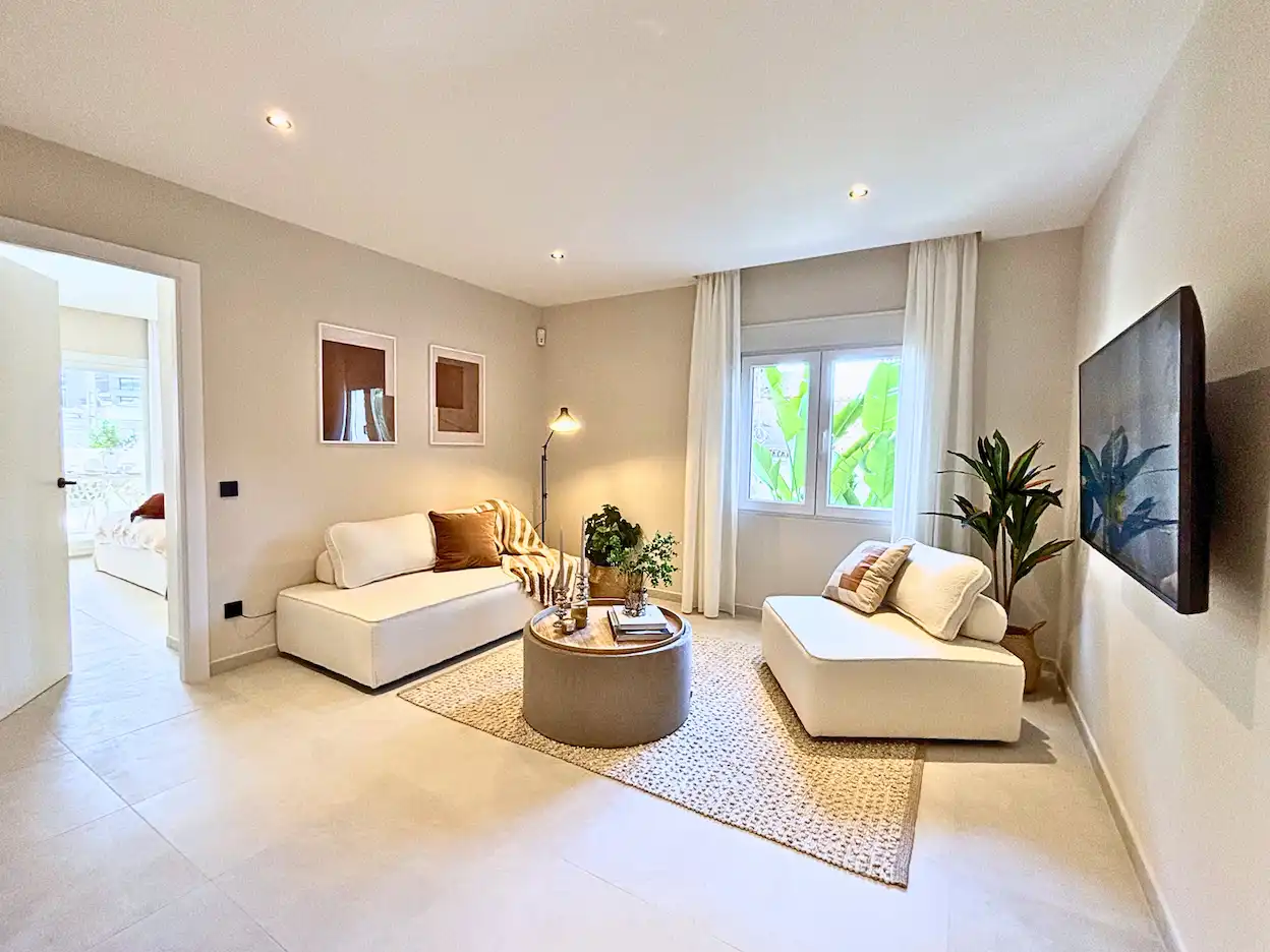 Sala d'estar de Casa o xalet en venda en  Palma de Mallorca amb Aire condicionat, Calefacció i Jardí privat